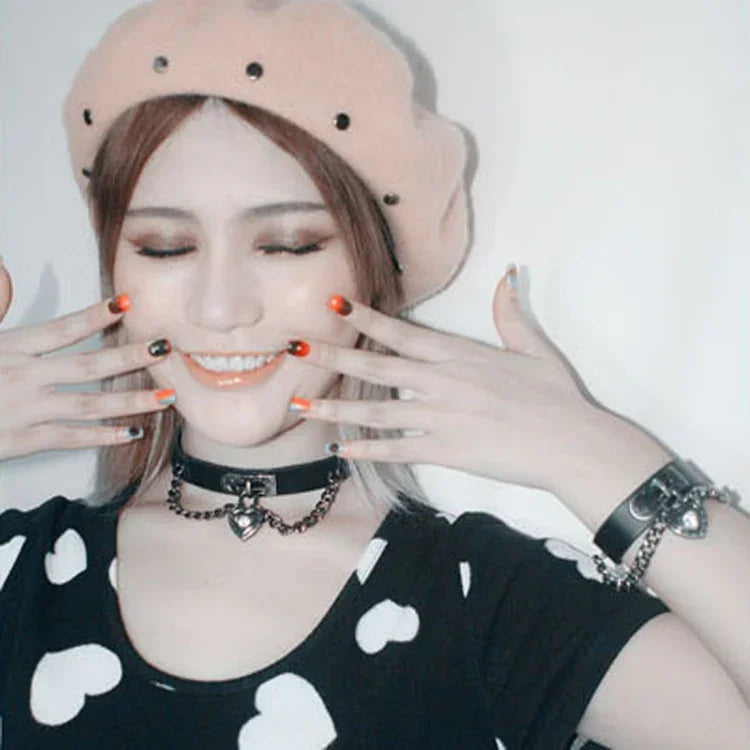 Pulseira Choker de Colar de Pele com Cadeado em Forma de Coração Punk Harajuku Europeu e Americano, Entrega de Cor Aleatória, TXXQ05