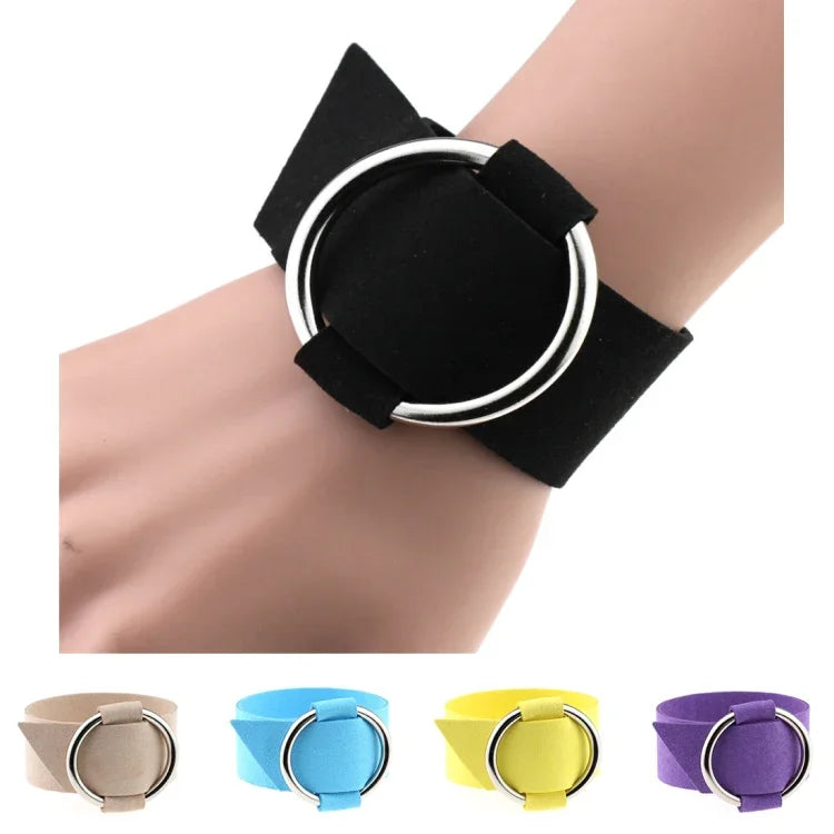 2 Peças de Pulseira de Veludo Redonda Simples Europeia e Americana, Pulseira de Metal de Moda, Entrega de Cor Aleatória