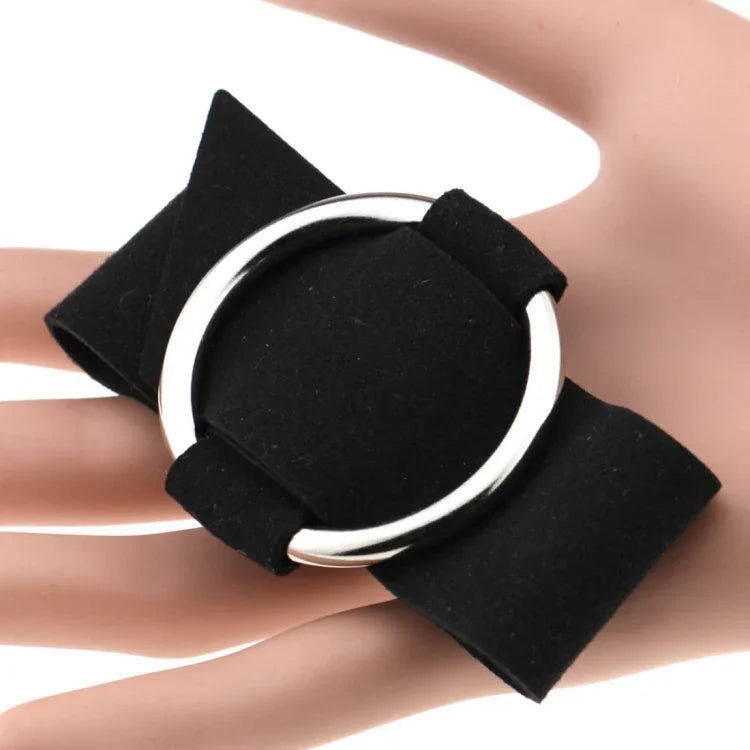 2 Peças de Pulseira de Veludo Redonda Simples Europeia e Americana, Pulseira de Metal de Moda, Entrega de Cor Aleatória