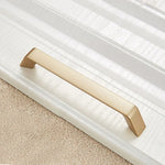 Puxador Moderno Simples para Porta de Armário, Gaveta e Roupeiro em Liga de Zinco 9009-128, 9009-128