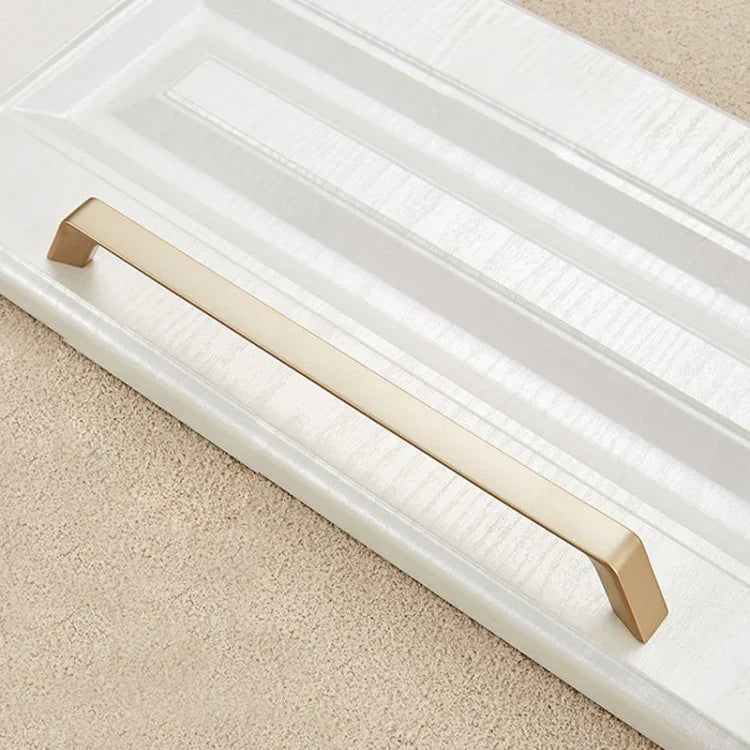 Puxador Moderno Simples para Porta de Armário, Gaveta e Roupeiro em Liga de Zinco 9009-224, 9009-224