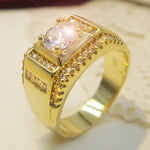 Anel de Diamante Masculino de Estilo Novo da Moda Banhado a Ouro + Zircão AAA Incrustado com Strass, Tamanho: 12, Diâmetro: 21,4mm, Perímetro: 67,2mm, Diâmetro: 21,4mm