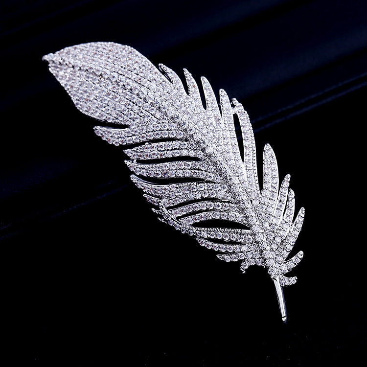 Broche de Corsage de Platina de Alta Qualidade com Padrão de Pena Simples para Senhora, Padrão de Pena