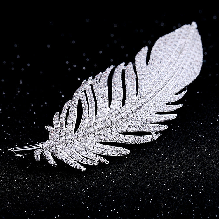Broche de Corsage de Platina de Alta Qualidade com Padrão de Pena Simples para Senhora, Padrão de Pena