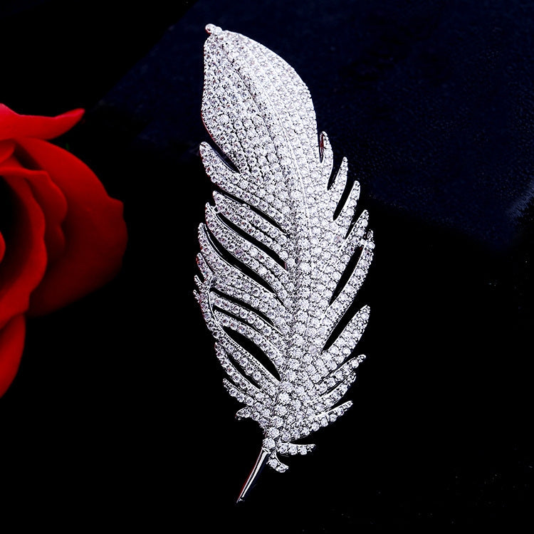 Broche de Corsage de Platina de Alta Qualidade com Padrão de Pena Simples para Senhora, Padrão de Pena