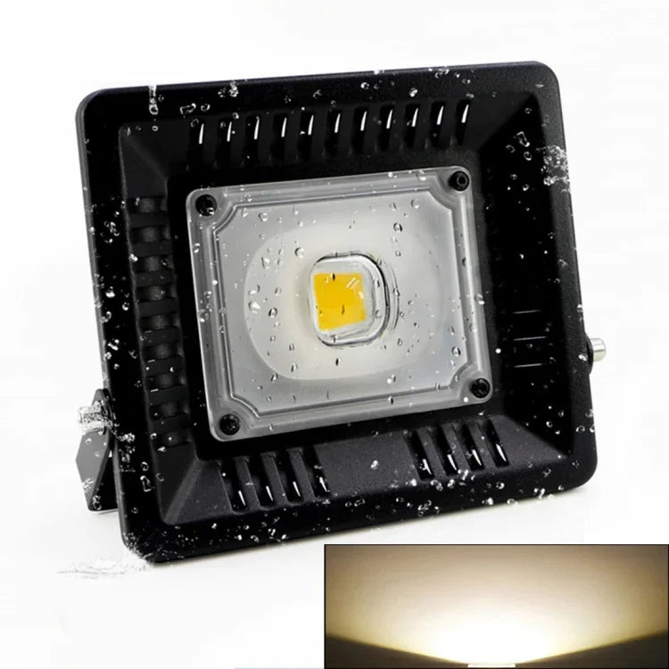 Fluxo Luminoso: > 2400LM, PF > 0,9, RA > 80, AC 90-140V