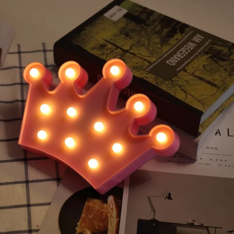 Luz de Mesa para Festa e Casamento Alimentada por 2 Pilhas AA, Pequena Coroa (Rosa), Pequena Coroa (Azul), Pequena Coroa (Branca)