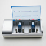 Carregador de bateria AC 100-240V com 4 ranhuras para baterias AA, AAA e tamanho C / D, ficha US