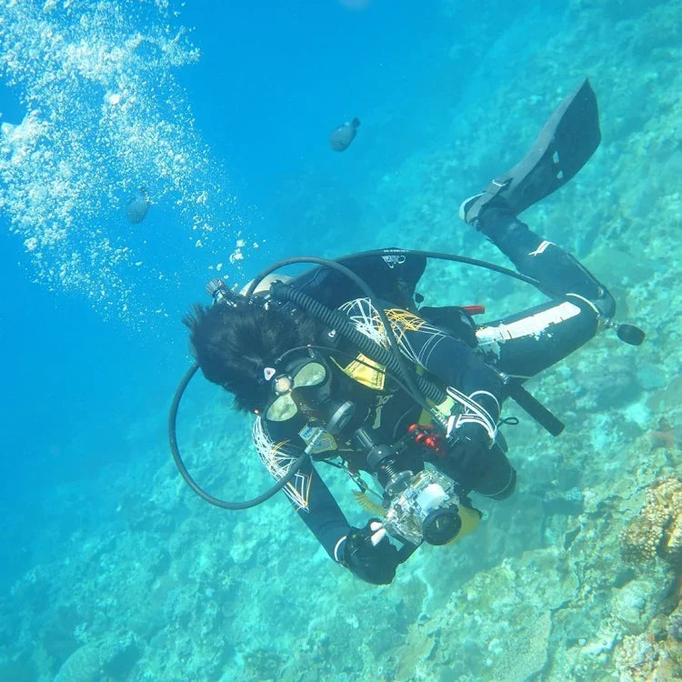 Suporte Ajustável para Braço de Lâmpada de Mergulho Manual Duplo em Alumínio CNC PULUZ para GoPro, Insta360, DJI e Outras Câmaras de Ação, Suporte para Braço Manual Duplo
