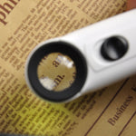 Lupa Portátil Estilo Ponto de Exclamação 40X com Luz LED Dupla, 40X