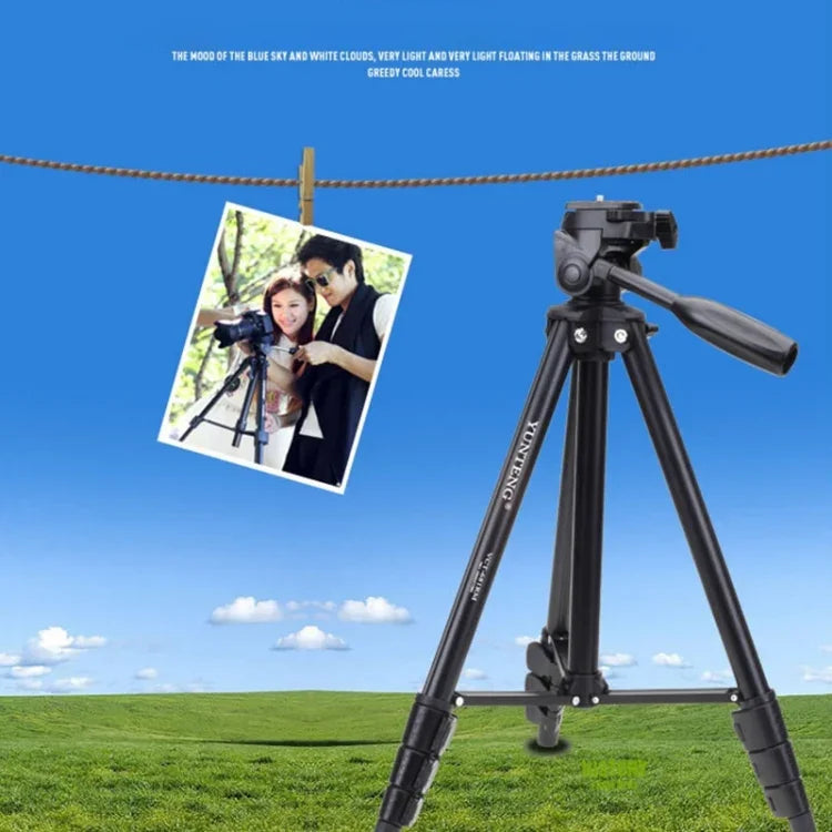 Tripé YUNTENG VCT-681 138cm para Câmaras SLR / Micro-SLR / Digitais, Pernas de Alumínio Dobráveis em 4 Secções, Adequado para Canon / Nikon / Panasonic / Pentax / Casio / Sony / Fuji (Capacidade de Carga: 3kg)
