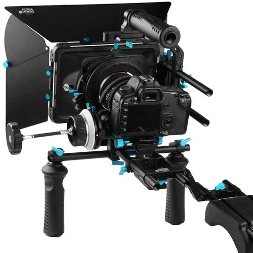 YELANGU YLG0103D F4 Limit Follow Focus com Correia de Anel de Engrenagem Ajustável para Canon / Nikon / Câmaras de Vídeo / Câmaras DSLR, YLG0103D