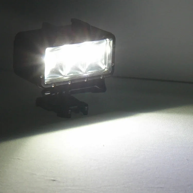 Luz de Vídeo Impermeável 30M com 3 Modos, Lanterna com Base e Parafuso para GoPro, Insta360, DJI e Outras Câmaras de Ação, Impermeável 30M