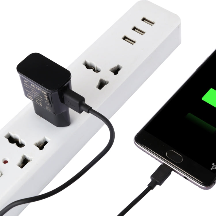 Carregador USB de Identificação Inteligente 5V 2.1A com Cabo de Carregamento USB para USB-C / Type-C de 1m, Ficha EU