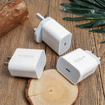 SDC-20W Carregador de Viagem 2 em 1 PD 20W USB-C / Type-C + Cabo de Dados de Carga Rápida 3A PD3.0 USB-C / Type-C para 8 Pinos, Comprimento do Cabo: 1m, Plugue US, Plugue EU, Plugue UK