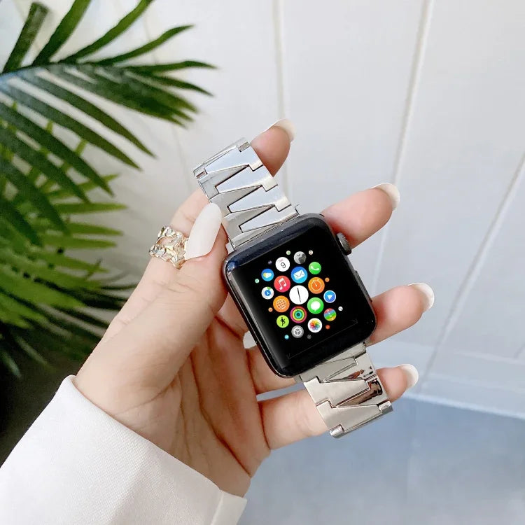 Pulseira Metálica Criativa em Aço Inoxidável com Corrente Para Apple Watch Series, 7 41mm / 6&SE&5&4 40mm / 3&2&1 38mm, 7 45mm / 6&SE&5&4 44mm / 3&2&1 42mm