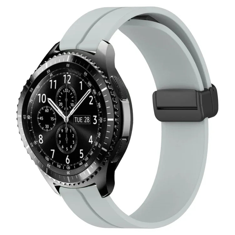 22mm Solid Color Magnetic Clasp Silicone Watch Band, For Samsung Galaxy Watch3 45mm, For Samsung Galaxy Watch 46mm, For Samsung Gear S3 Classic, For Samsung Gear S3 Frontier