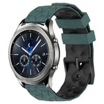 Pulseira de Relógio em Silicone Bicolor com Padrão de Futebol de 22mm, para Samsung Galaxy Watch3 45mm, para Samsung Galaxy Watch 46mm, para Samsung Gear S3 Classic, para Samsung Gear S3 Frontier