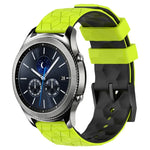 Pulseira de Relógio em Silicone Bicolor com Padrão de Futebol de 22mm, para Samsung Galaxy Watch3 45mm, para Samsung Galaxy Watch 46mm, para Samsung Gear S3 Classic, para Samsung Gear S3 Frontier