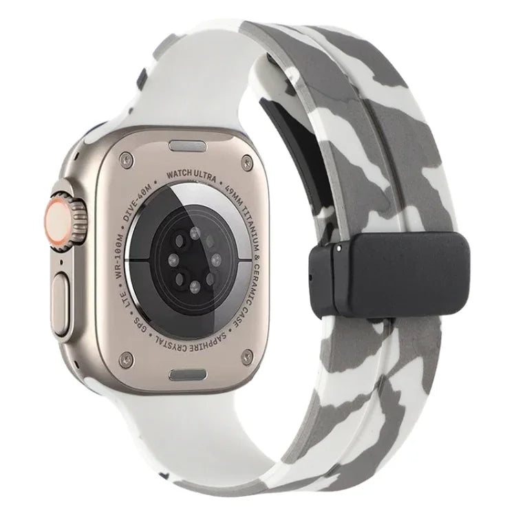 Pulseira de Relógio em Silicone Camuflada com Fecho Magnético, Para Apple Watch Ultra 49mm, Para Apple Watch Series 8&7 45mm, Para Apple Watch Series 8&7 41mm