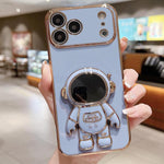 Capa para telemóvel com suporte de astronauta eletroplatinado, para iPhone 17e / 16e, para iPhone 17 Pro Max, para iPhone 17 Pro, para iPhone 17, para iPhone Air, para iPhone 16 Pro Max, para iPhone 16 Pro, para iPhone 16 Plus