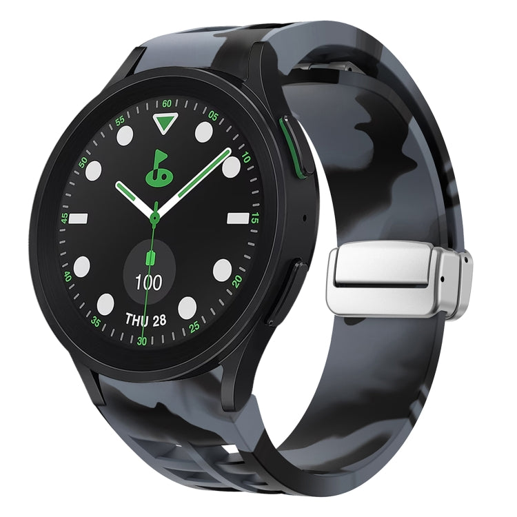 Correia de relógio em silicone com fivela prateada magnética dobrável Richard, para Samsung Galaxy Watch FE 40mm, para Samsung Galaxy Watch 5 Pro Edição Golfe, para Samsung Galaxy Watch 5 Edição Golfe