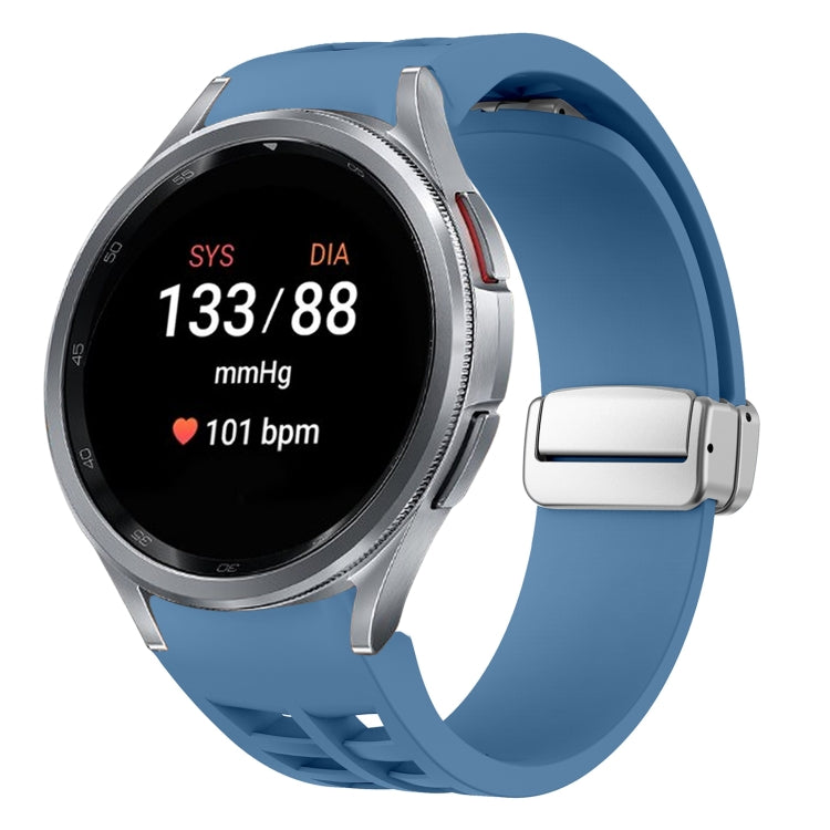 Correia de relógio em silicone com fivela prateada magnética dobrável Richard, para Samsung Galaxy Watch 5 Pro 45mm, para Samsung Galaxy Watch 7 40 / 44mm, para Samsung Galaxy Watch 6 Classic 43 / 47mm