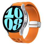 Correia de relógio em silicone com fivela prateada magnética dobrável Richard, para Samsung Galaxy Watch 6 40 / 44mm, para Samsung Galaxy Watch 5 40 / 44mm, para Samsung Galaxy Watch 4 40 / 44mm