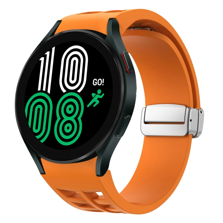 Correia de relógio em silicone com fivela prateada magnética dobrável Richard, para Samsung Galaxy Watch 6 40 / 44mm, para Samsung Galaxy Watch 5 40 / 44mm, para Samsung Galaxy Watch 4 40 / 44mm