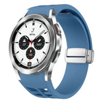 Pulseira de Relógio em Silicone com Fivela Dobradiça Magnética Prateada Richard, para Samsung Galaxy Watch 4 Classic 42 / 46mm