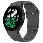 Pulseira de Relógio em Silicone com Textura de Futebol e Fivela Invertida, Para Samsung Galaxy Watch 4 44mm, Para Samsung Galaxy Watch 4 40mm, Para Samsung Galaxy Watch 4 Classic 46mm, Para Samsung Galaxy Watch 4 Classic 42mm