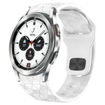 Pulseira de Relógio em Silicone com Textura de Futebol e Fivela Invertida, Para Samsung Galaxy Watch 4 44mm, Para Samsung Galaxy Watch 4 40mm, Para Samsung Galaxy Watch 4 Classic 46mm, Para Samsung Galaxy Watch 4 Classic 42mm