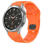 Pulseira de Relógio em Silicone com Textura de Futebol e Fivela Invertida, Para Samsung Galaxy Watch 4 44mm, Para Samsung Galaxy Watch 4 40mm, Para Samsung Galaxy Watch 4 Classic 46mm, Para Samsung Galaxy Watch 4 Classic 42mm