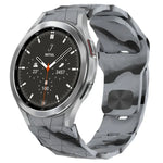 Pulseira de Relógio em Silicone com Textura de Futebol e Fivela Invertida, Para Samsung Galaxy Watch 4 44mm, Para Samsung Galaxy Watch 4 40mm, Para Samsung Galaxy Watch 4 Classic 46mm, Para Samsung Galaxy Watch 4 Classic 42mm