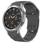 Pulseira de Relógio em Silicone com Textura de Futebol e Fivela Invertida, Para Samsung Galaxy Watch 4 44mm, Para Samsung Galaxy Watch 4 40mm, Para Samsung Galaxy Watch 4 Classic 46mm, Para Samsung Galaxy Watch 4 Classic 42mm