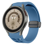 Correia de relógio em silicone com fivela preta magnética dobrável Richard, para Samsung Galaxy Watch 5 40 / 44mm, para Samsung Galaxy Watch 5 Pro 45mm, para Samsung Galaxy Watch 4 40 / 44mm