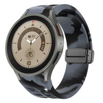 Correia de relógio em silicone com fivela preta magnética dobrável Richard, para Samsung Galaxy Watch 5 40 / 44mm, para Samsung Galaxy Watch 5 Pro 45mm, para Samsung Galaxy Watch 4 40 / 44mm