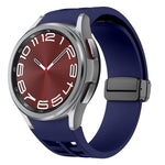 Correia de relógio em silicone com fivela preta magnética dobrável Richard, para Samsung Galaxy Watch FE 40mm, para Samsung Galaxy Watch 7 40 / 44mm, para Samsung Galaxy Watch 6 Classic 43 / 47mm
