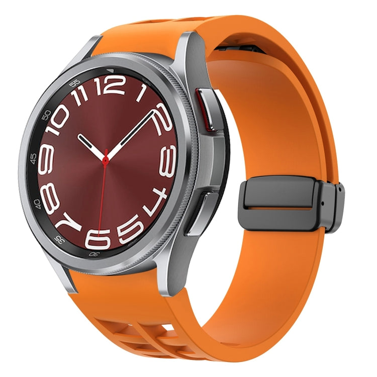 Correia de relógio em silicone com fivela preta magnética dobrável Richard, para Samsung Galaxy Watch FE 40mm, para Samsung Galaxy Watch 7 40 / 44mm, para Samsung Galaxy Watch 6 Classic 43 / 47mm