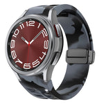 Correia de relógio em silicone com fivela preta magnética dobrável Richard, para Samsung Galaxy Watch FE 40mm, para Samsung Galaxy Watch 7 40 / 44mm, para Samsung Galaxy Watch 6 Classic 43 / 47mm
