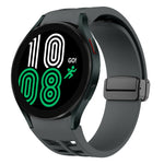 Correia de relógio em silicone com fivela preta magnética dobrável Richard, para Samsung Galaxy Watch 5 40 / 44mm, para Samsung Galaxy Watch 5 Pro 45mm, para Samsung Galaxy Watch 4 40 / 44mm