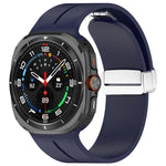 Correia de Relógio em Silicone com Fivela Magnética Dobravel Prateada para Samsung Galaxy Watch Ultra 47mm / Ultra 2025 Groove