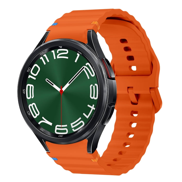 Correia de relógio em silicone com padrão ondulado e costura, para Samsung Galaxy Watch 7 40 / 44mm, para Samsung Galaxy Watch 6 Classic, para Samsung Galaxy Watch 6 40 / 44mm, para Samsung Galaxy Watch 5 40 / 44mm