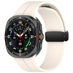 Correia de Relógio em Silicone com Fivela Magnética Dobrável Estilo Ranhura para Samsung Galaxy Watch Ultra 47mm