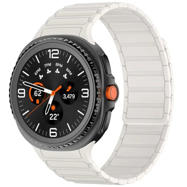 Bracelete de Silicone Magnético com Três Contas, para Samsung Galaxy Watch8 / Watch8 Classic
