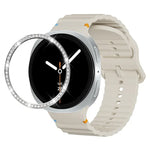 Correia de Silicone com Bisel de Diamante e Fivela Colorida com Grão Ondulado e Costura, Para Samsung Galaxy Watch8 44mm, Para Samsung Galaxy Watch8 40mm