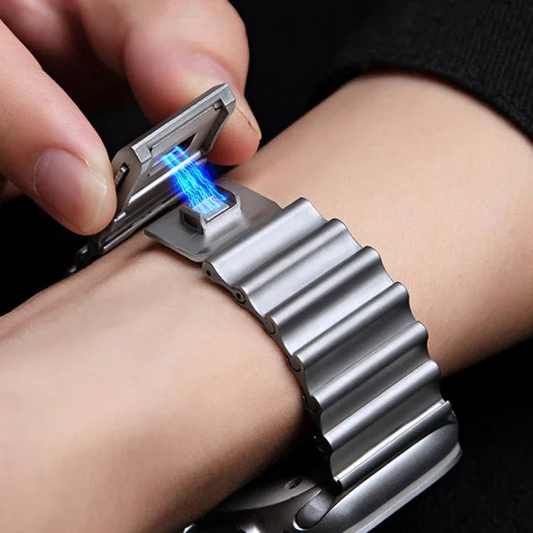 Pulseira de Relógio em Aço Inoxidável com Fecho Magnético Onda do Oceano, para Apple Watch 46mm / 49mm / 45mm / 44mm