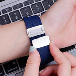 Pulseira de Relógio em Nylon Elástico de Quatro Fios com Fecho Magnético de Cor Única, para Apple Watch 46mm / 49mm / 45mm / 44mm, para Apple Watch 42mm / 41mm / 40mm / 38mm