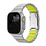Bracelete de Relógio em Silicone com Metal de Titânio Bicolor e Fecho Turtle, Para Apple Watch 46mm/ 49mm / 45mm / 44mm