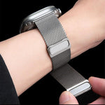 Correia de Relógio em Metal de Titânio Completo com Fivela Magnética Milanesa, Para Apple Watch 46mm / 49mm / 45mm / 44mm